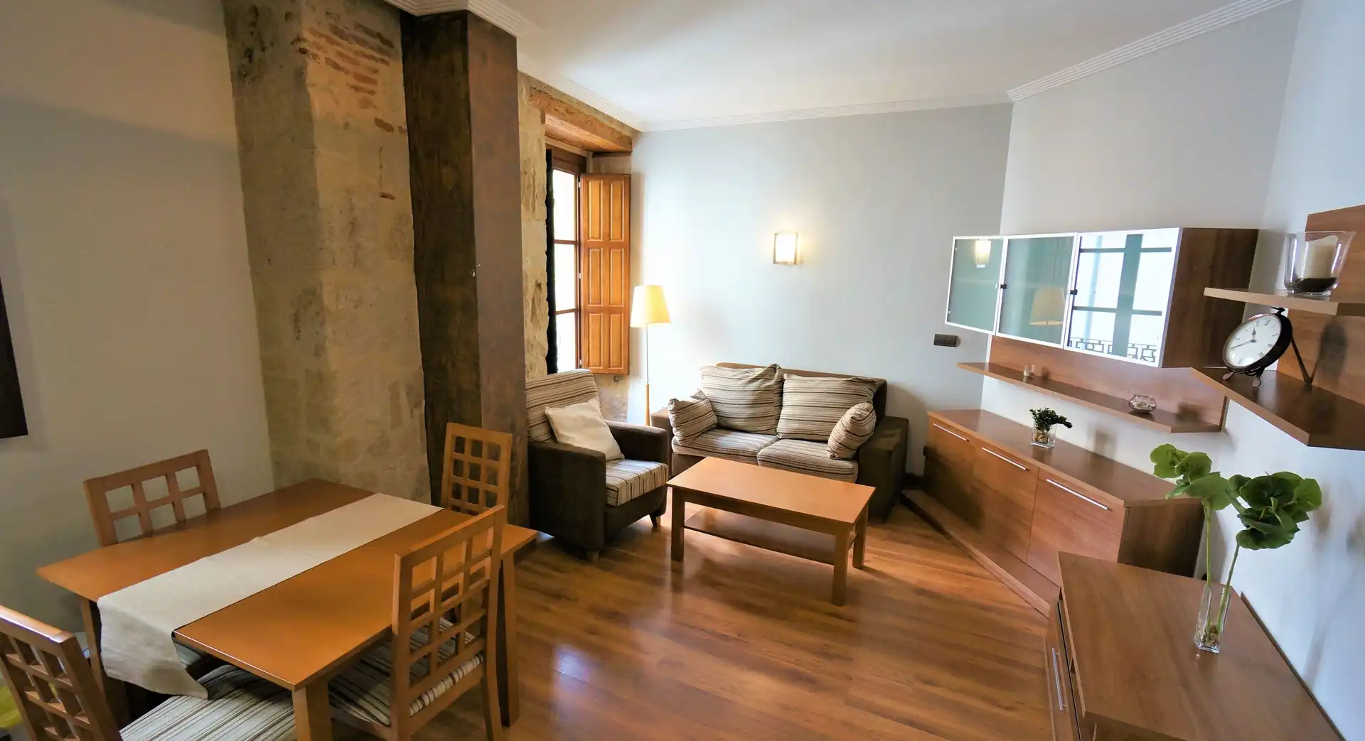 Sala de estar de Apartamento de alquiler en Salamanca con Aire acondicionado, Calefacción y Parquet