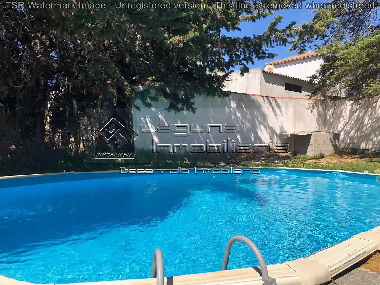 Piscina de Casa o chalet en venta en Chiclana de la Frontera con Aire acondicionado, Jardín privado y Piscina