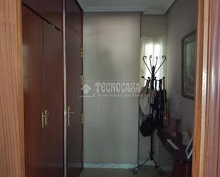 Flat for sale in  Sevilla Capital  with Air Conditioner