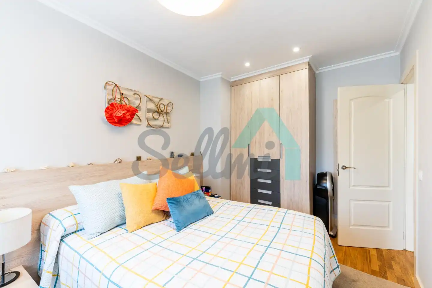 Schlafzimmer von Einfamilien-Reihenhaus zum Verkauf in Vegadeo mit Heizung, Privatgarten und Terrasse