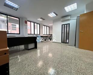 Office for sale in  Valencia Capital  with Air Conditioner