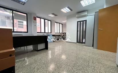 Office for sale in  Valencia Capital  with Air Conditioner