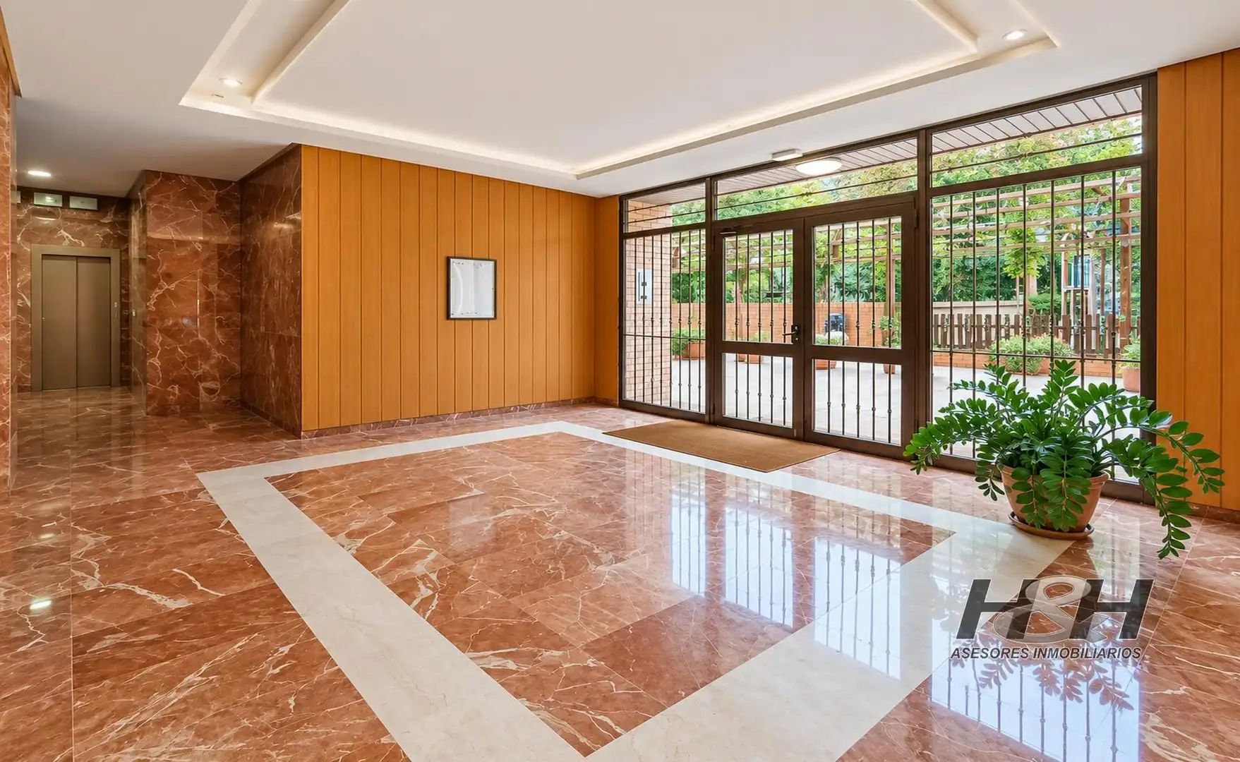 Penthouse with pool for sale in Camins al Grau, imagen 27