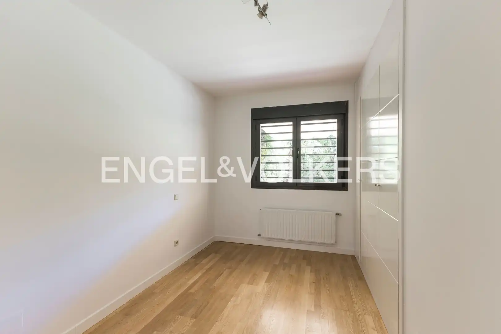 Wohnung zur Miete in Sanchinarro