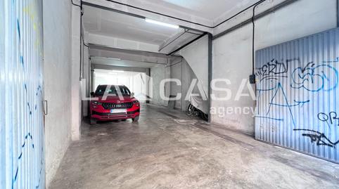 Foto 4 de Planta baja en venta en La Salut, Badalona