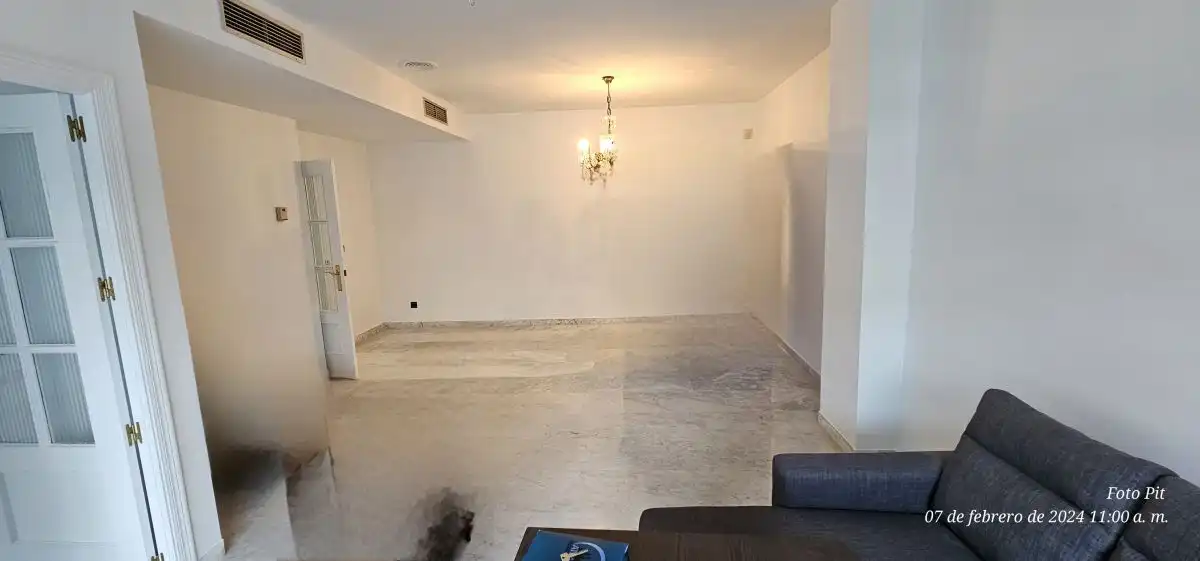 Piso de alquiler en camilo jose cela, La Buhaira