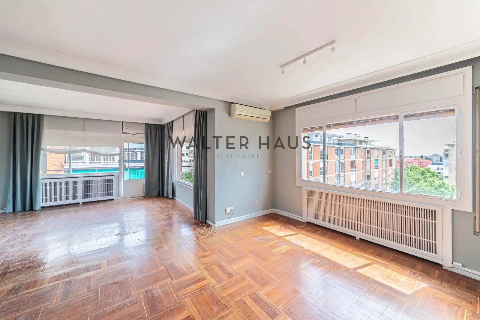 Sala de estar de Piso en venta en Madrid con Aire acondicionado, Calefacción y Terraza