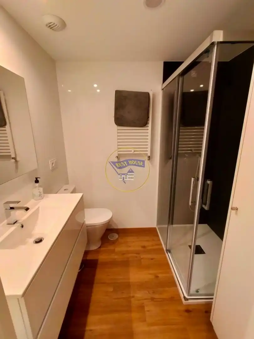 Estudio de alquiler en Calle URZAIZ, Casablanca - Calvario