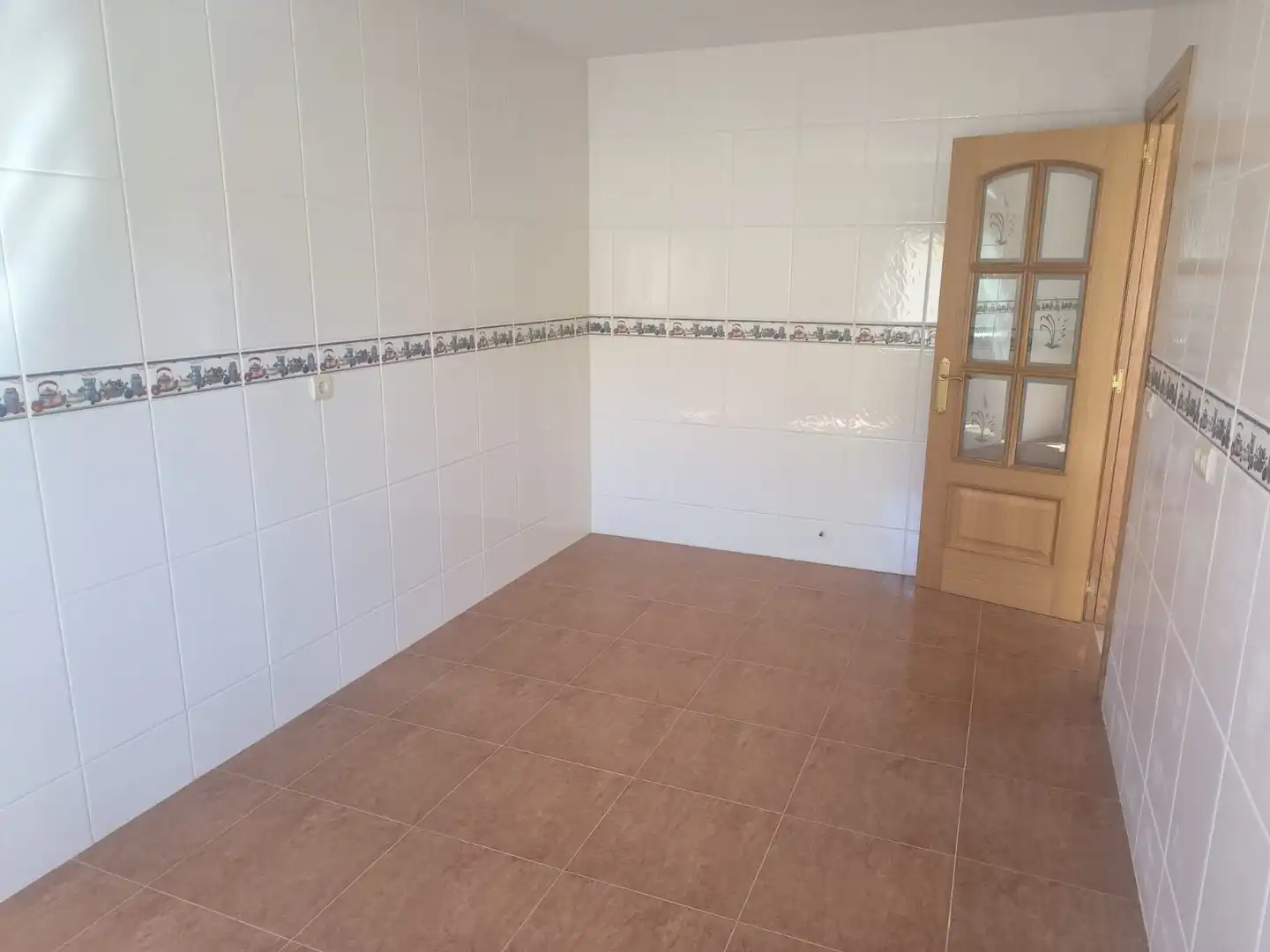Kitchen of Houses for sale in Mamolar  with Heating, Private garden and Parquet flooring