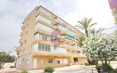 Vista exterior de Apartament en venda en Guardamar del Segura amb Terrassa i Balcó