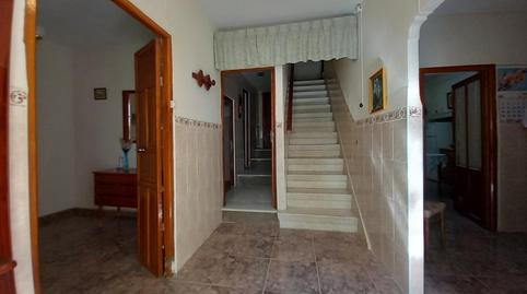 Foto 3 de Casa adosada en venda a Calle Cobatillas Bajas, Martos, Jaén