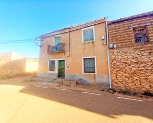 Haus oder Chalet zum verkauf in Calle de Felipe García, 34, Santa Cruz de la Salceda