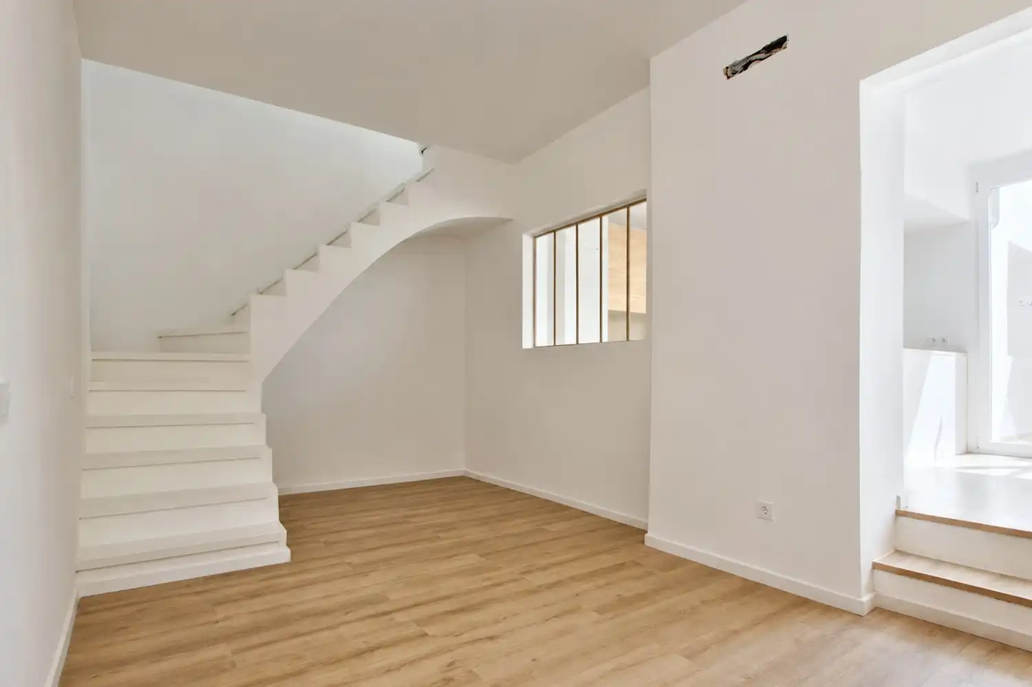 Casa o chalet en venta en Alcalá de Guadaira con Jardín privado, Terraza y Trastero