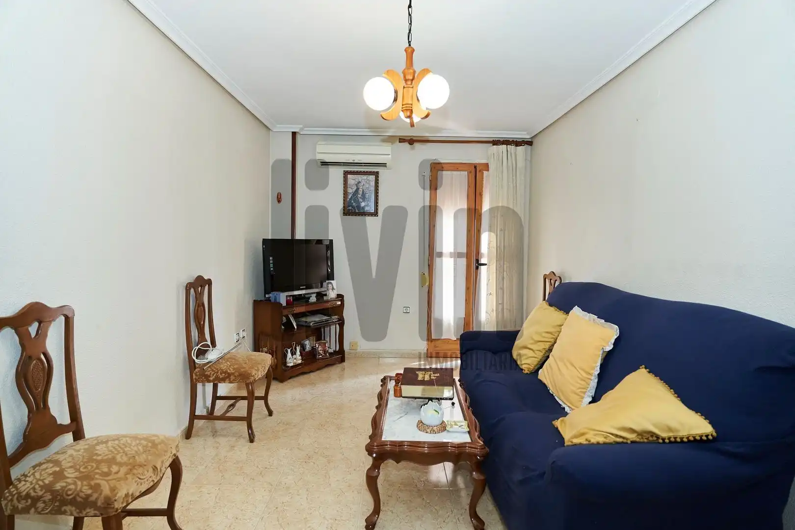 Living room of Flat for sale in Jaén  with Air Conditioner and Heating
