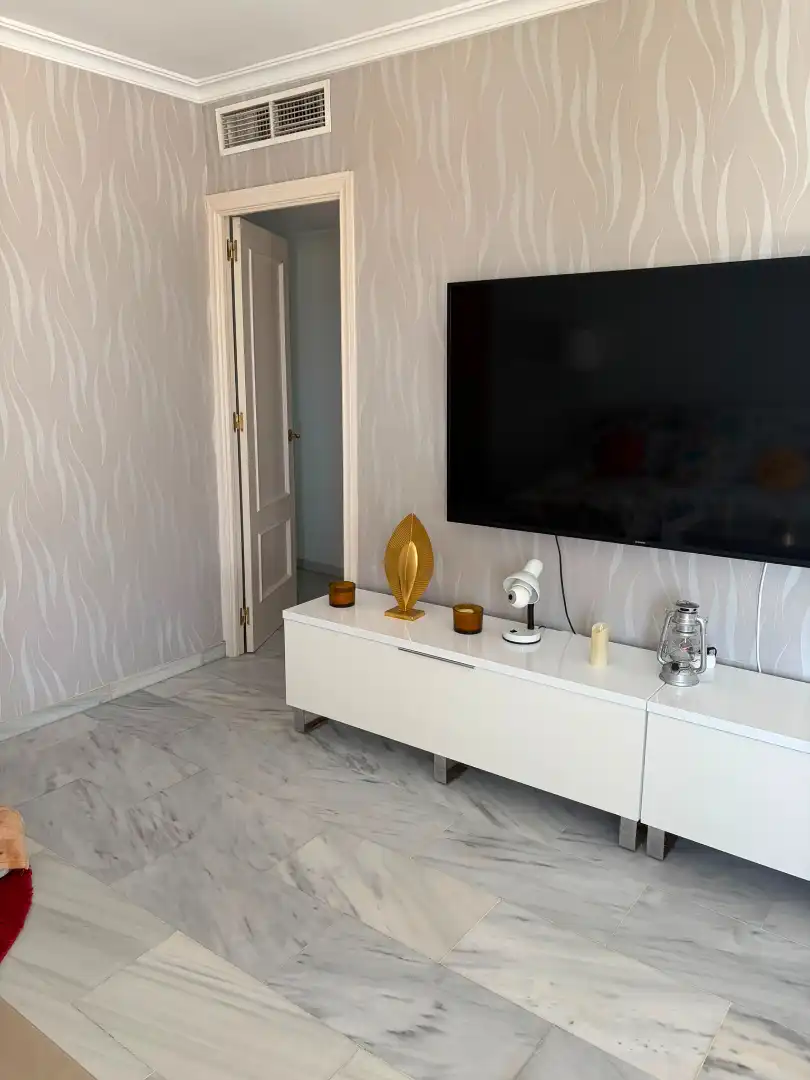 Sala d'estar de Dúplex en venda en La Rinconada amb Terrassa
