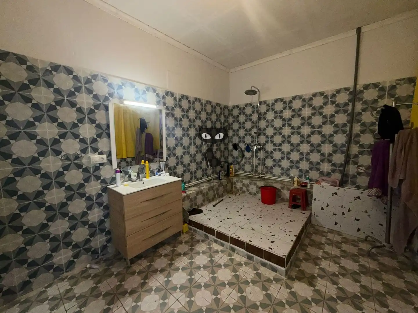 Bathroom of Flat for sale in Benifaió  with Air Conditioner, Terrace and Storage room