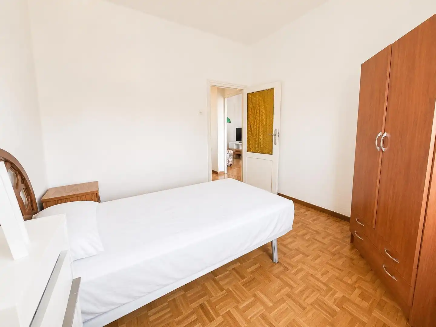 Habitación de Apartamento en venta en Madrid con Aire acondicionado, Calefacción y Parquet