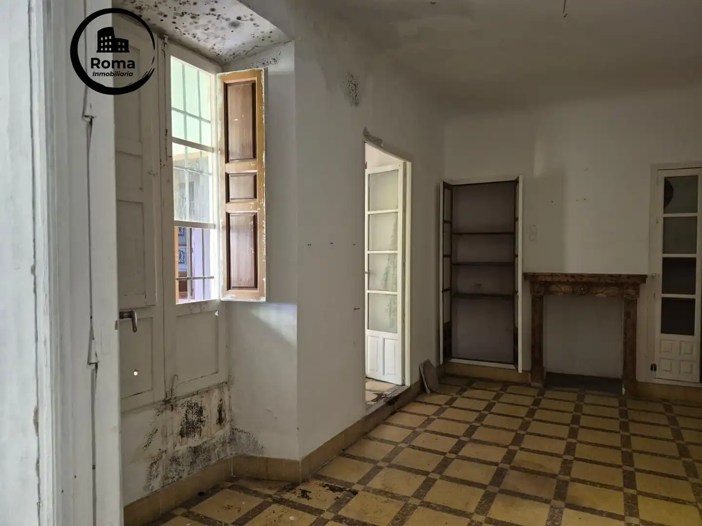 Casa adosada en venda en Loja amb Terrassa