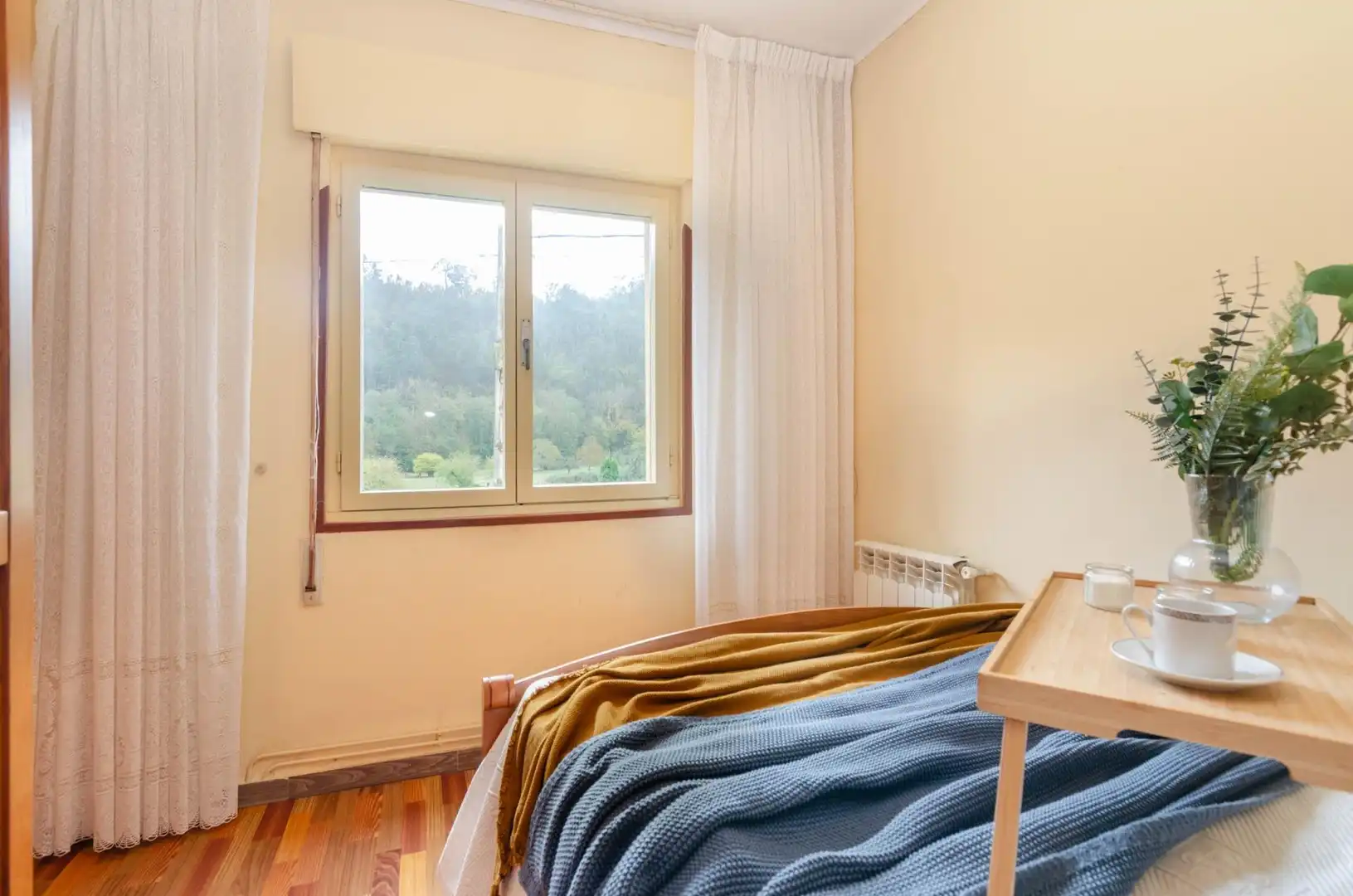 Habitación de Casa o chalet en venta en Salas con Calefacción, Jardín privado y Amueblado