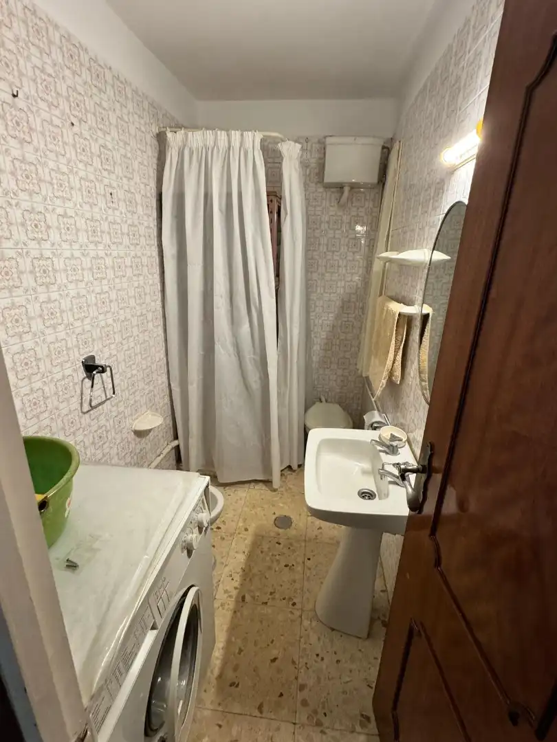 Bany de Pis en venda en Ferrol amb Balcó