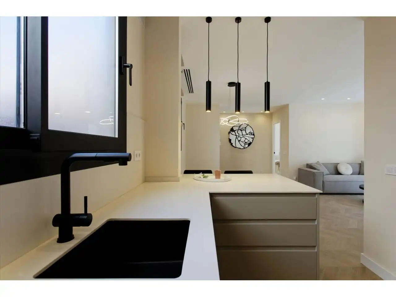 Cuina de Apartament en venda en Barcelona amb Aire condicionat, Calefacció i Parquet