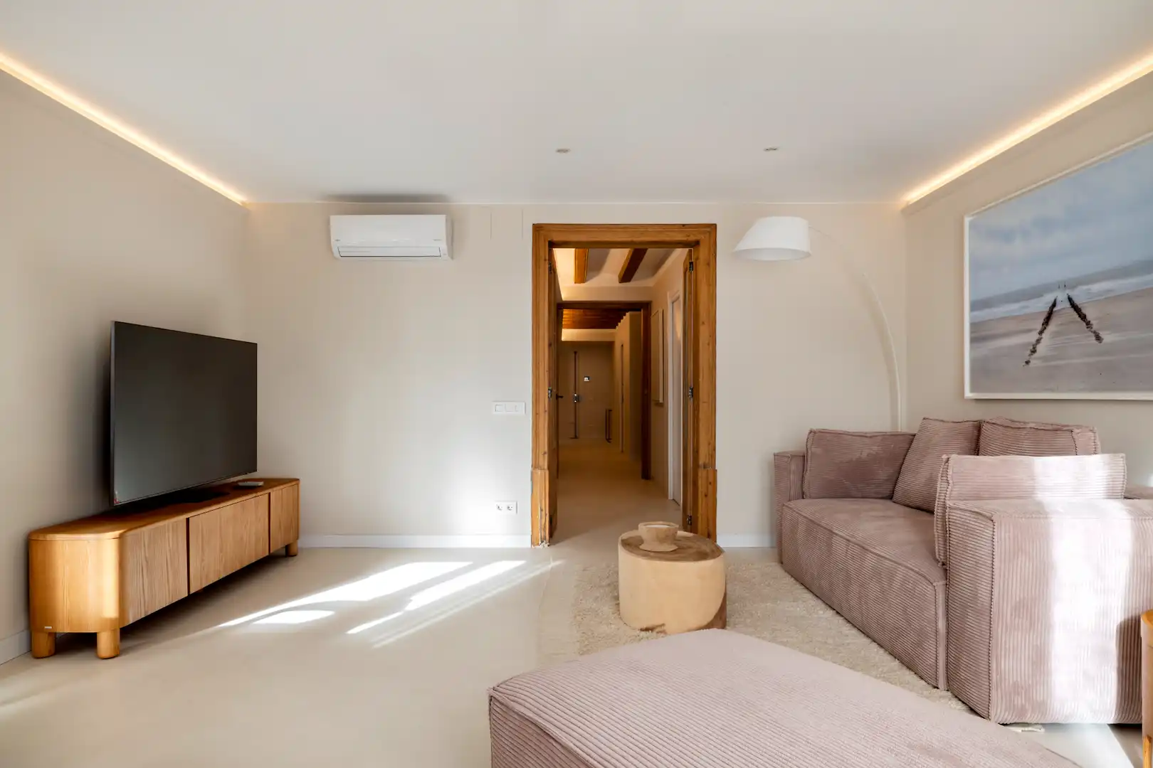 Sala d'estar de Apartament de lloguer en Barcelona amb Aire condicionat, Calefacció i Parquet