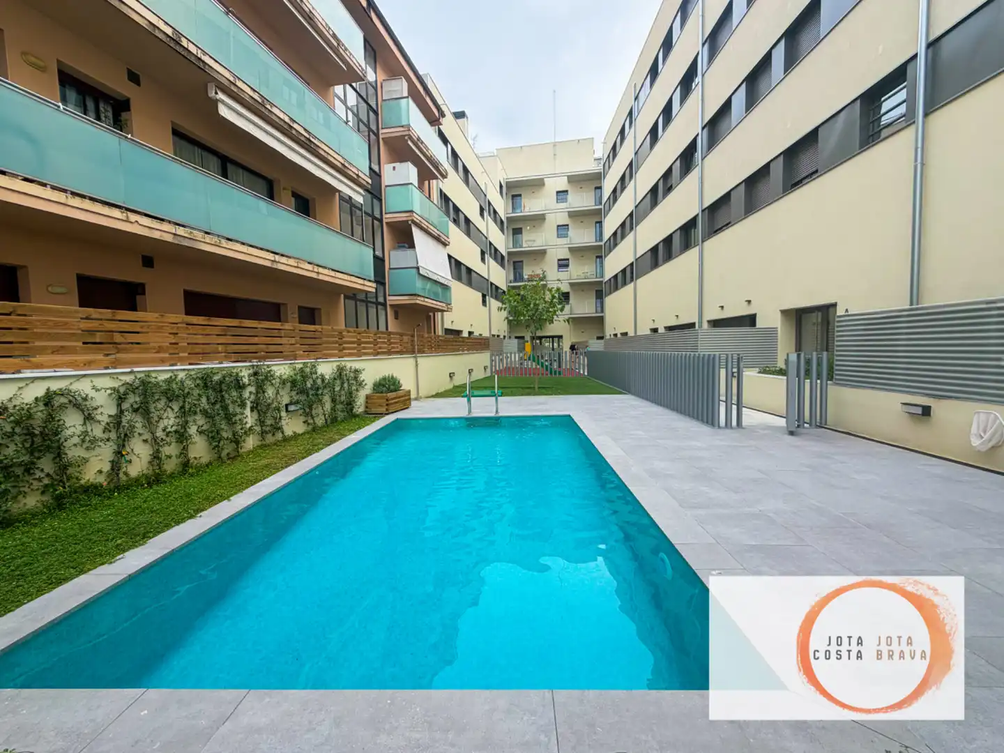 Piso en venta en Girona, Girona