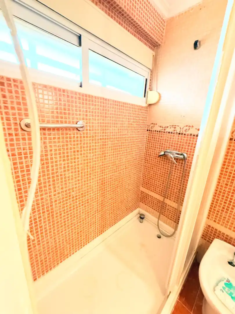 Bathroom of Apartments for sale in Cullera