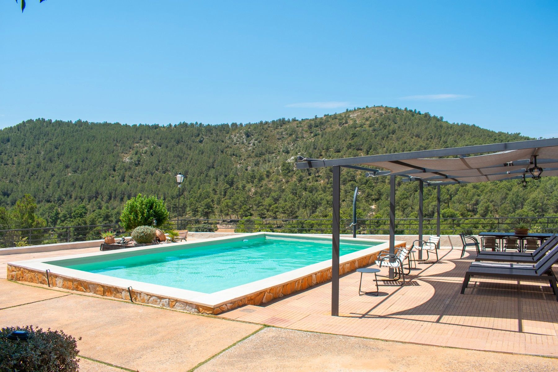 Piscina de Casa o xalet en venda en Onil amb Jardí privat, Parquet i Terrassa