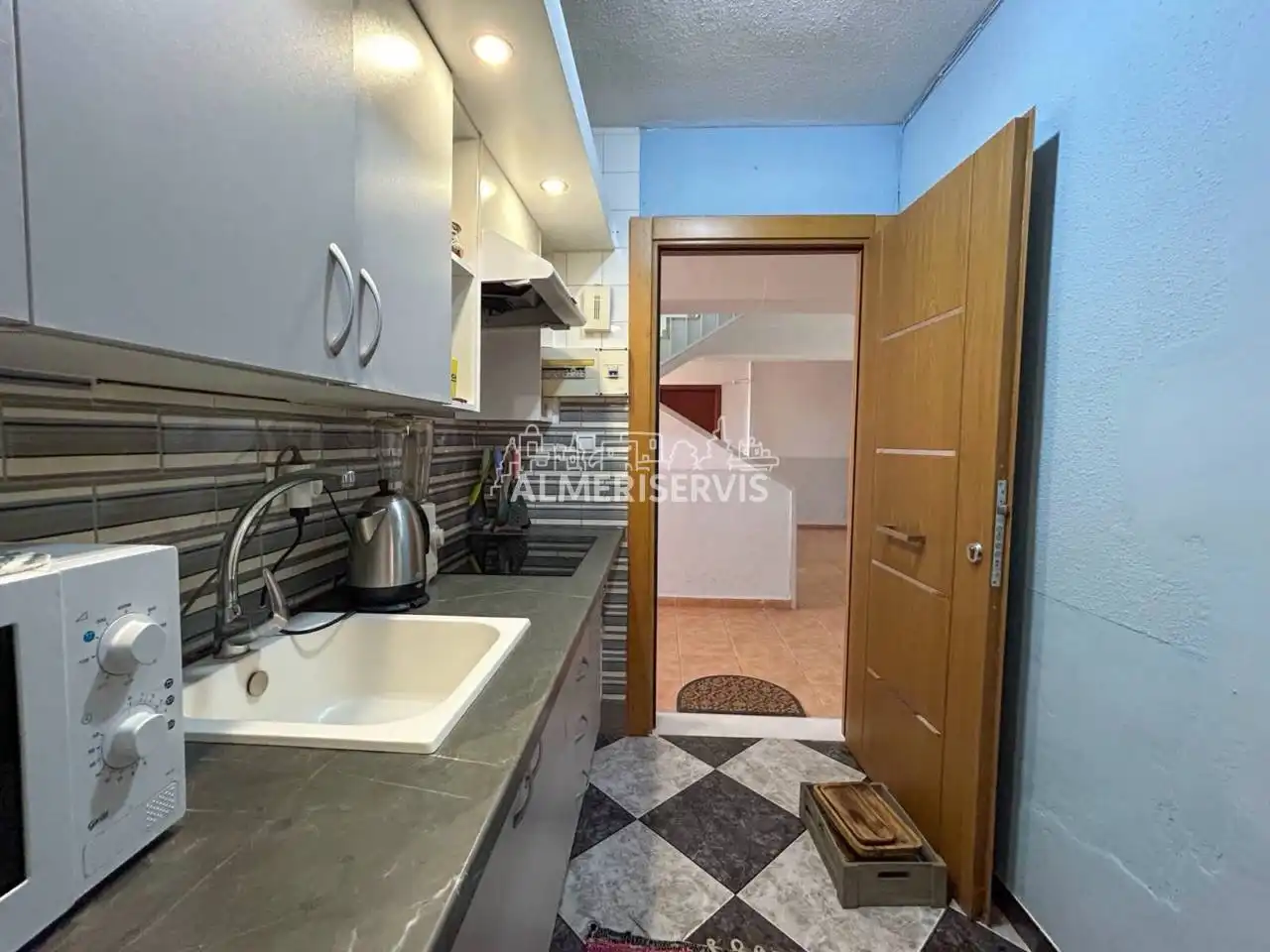 Cocina de Piso en venta en Roquetas de Mar con Terraza y Amueblado