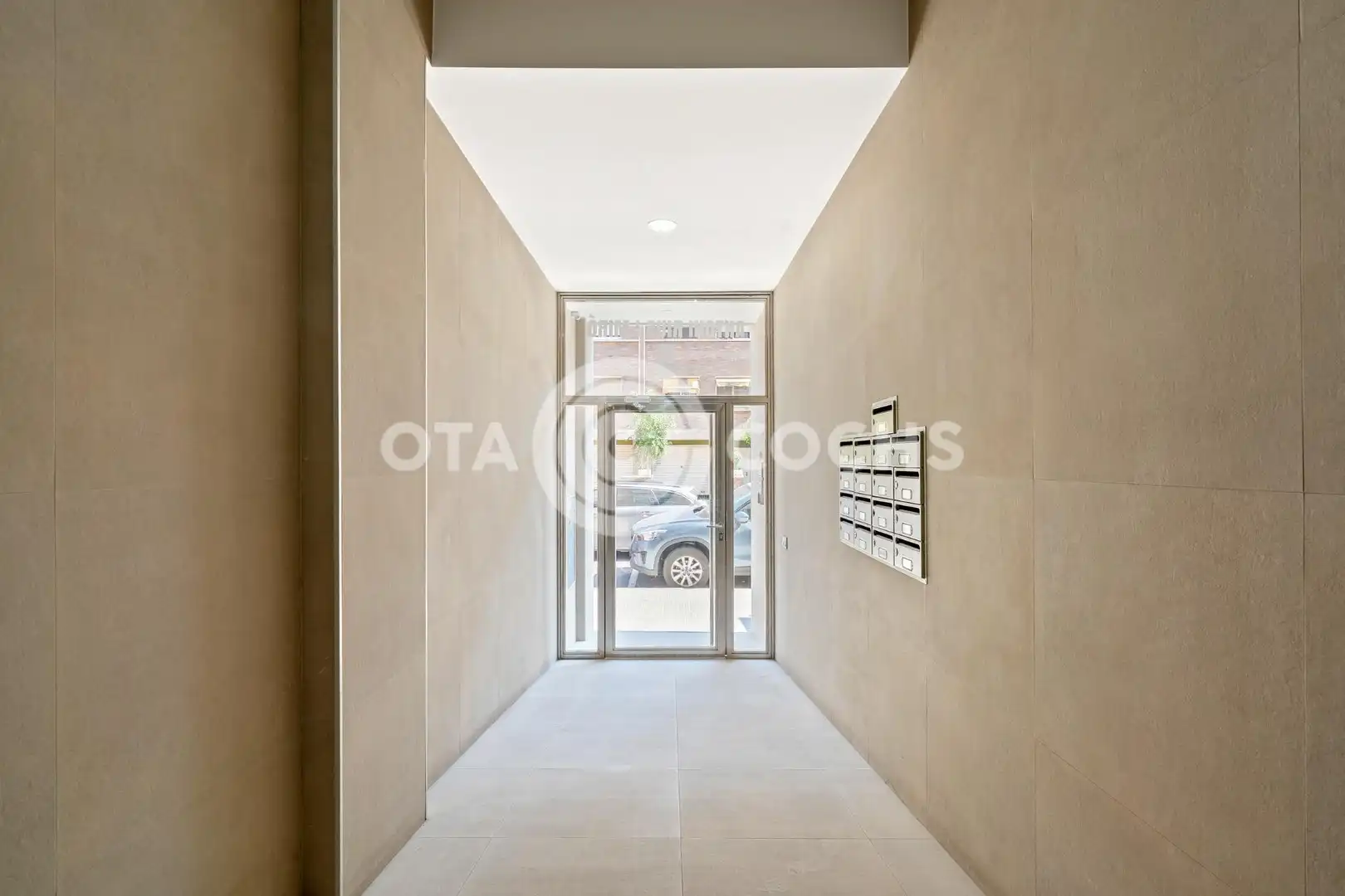 Flat for sale in Reus  with Air Conditioner, Balcony and Community pool