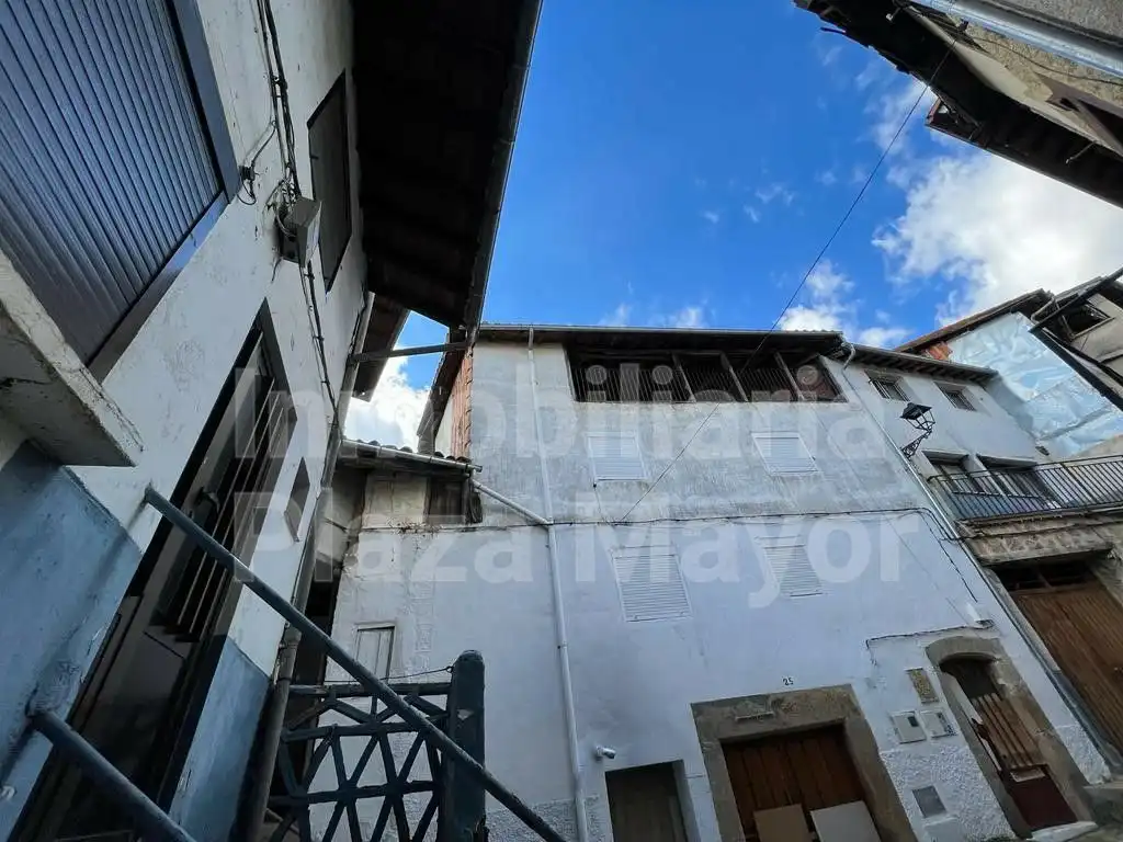 Vista exterior de Casa adosada en venda en Villanueva del Conde