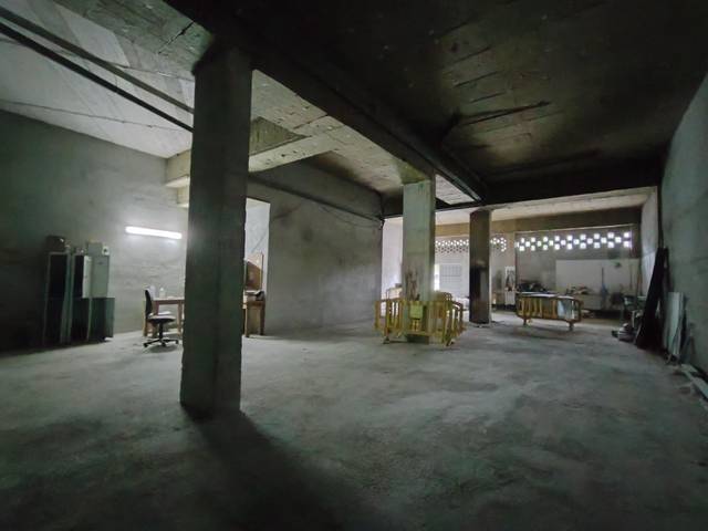 Local comercial en Alquiler en Paseo Paseo Uribitarte en Albia