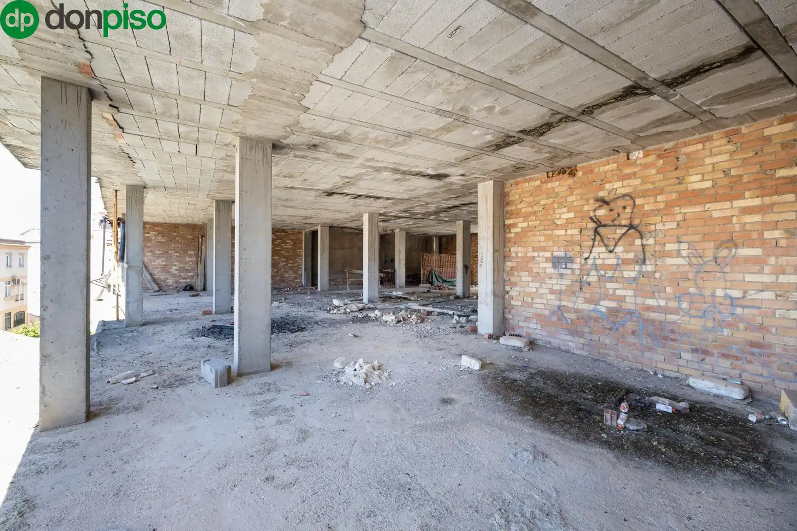 Local comercial en venta en Calle Calle María Uceda Díaz 18, imagen 15