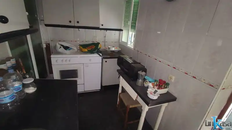 Cuina de Casa o xalet en venda en Linares amb Terrassa