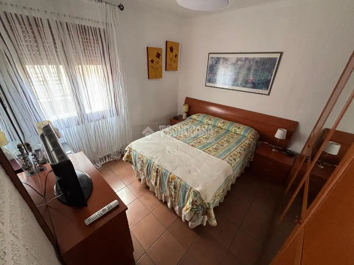 Bedroom of Flat for sale in Málaga  with Air Conditioner and Furnished
