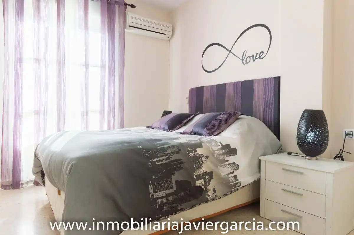 Habitación de Dúplex en venta en Villafranca de los Barros con Balcón