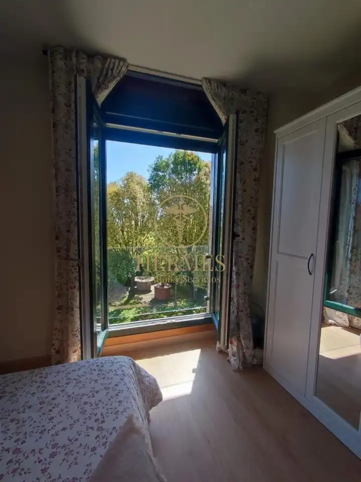 Jardí de Casa o xalet en venda en Nigrán amb Calefacció, Jardí privat i Terrassa