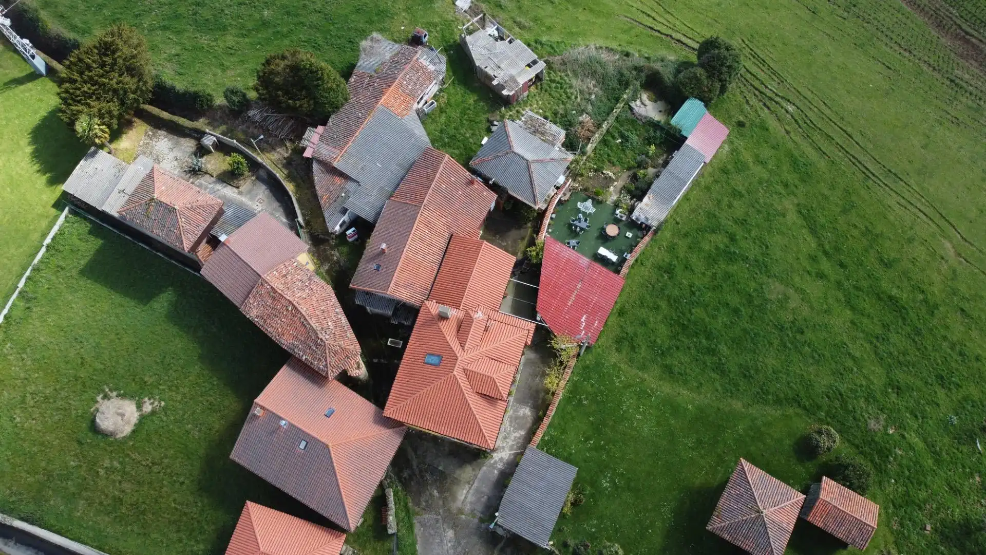 Vista exterior de Casa o chalet en venta en Cudillero con Calefacción, Jardín privado y Terraza