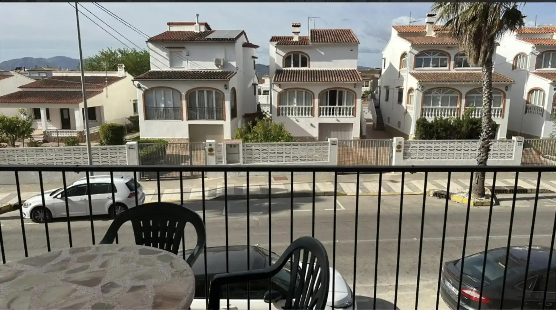 Exterior view of Flat for rent in Oliva  with Air Conditioner, Parquet flooring and Furnished