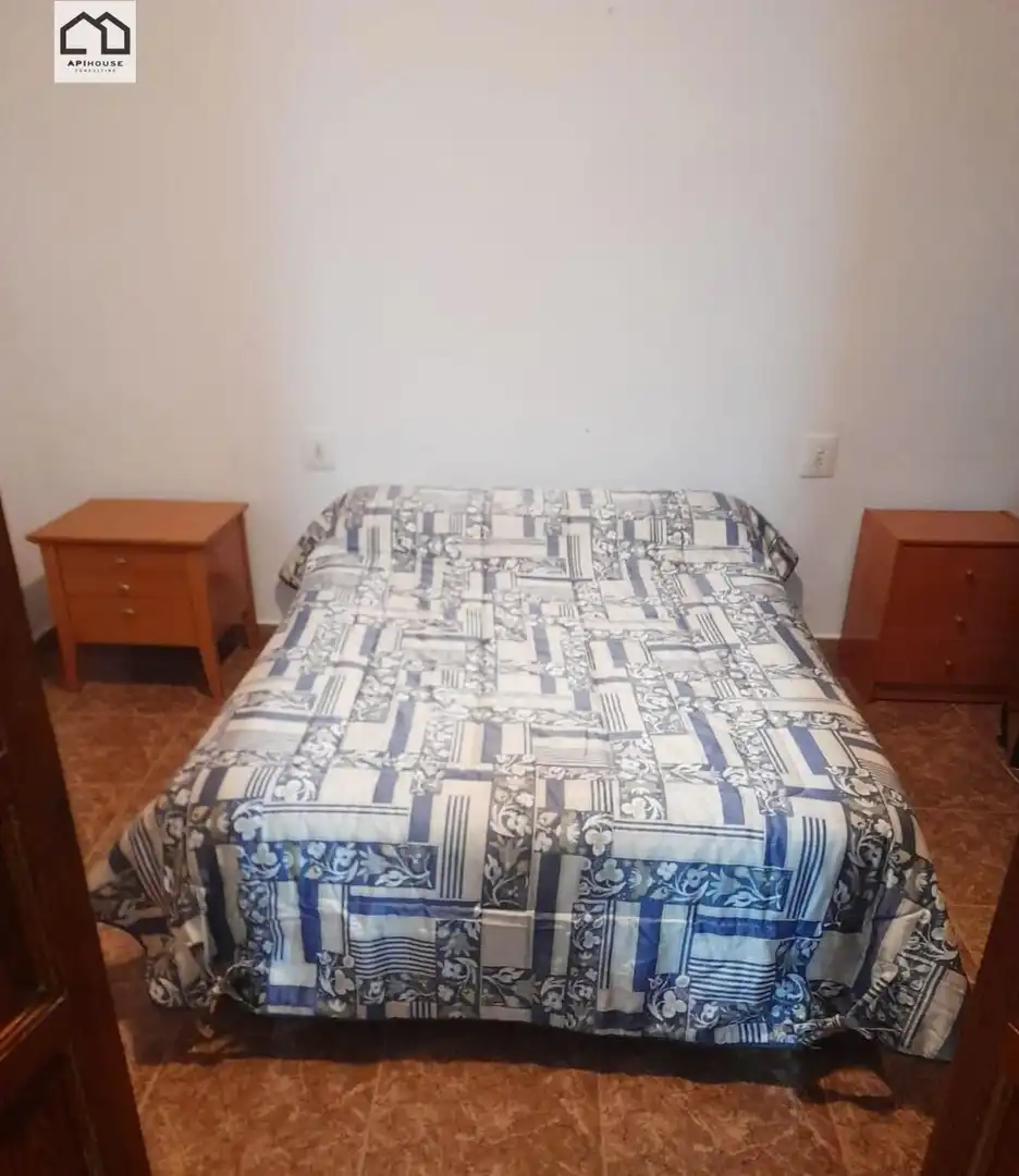 Habitación de Dúplex de alquiler en La Font de la Figuera con Terraza y Trastero