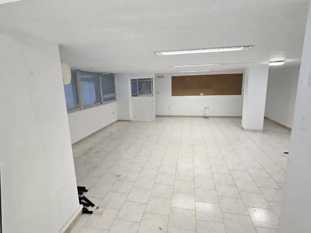 Commercial properties for sale in Cazorla, Jaén