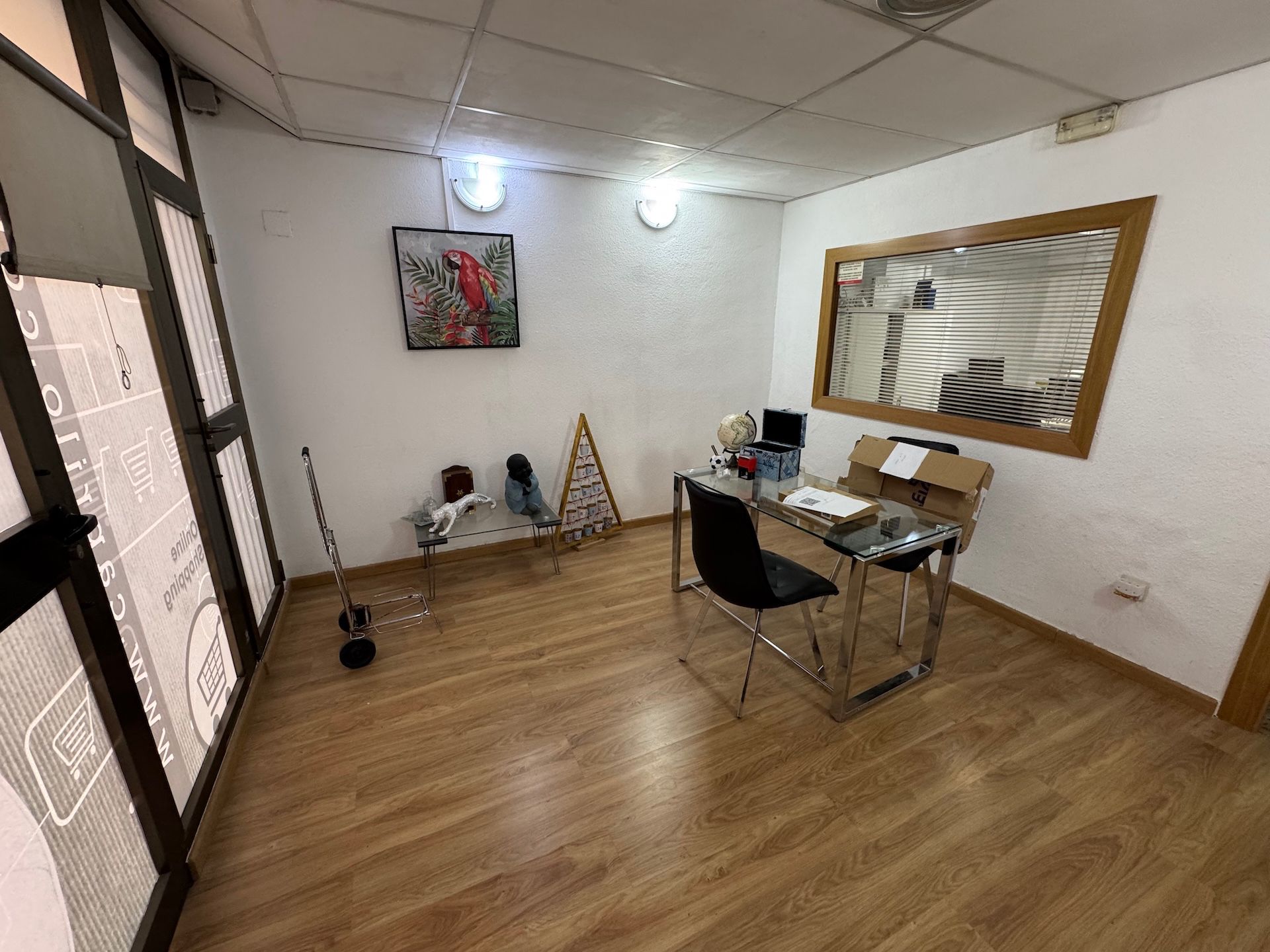 Local en venta en Villena