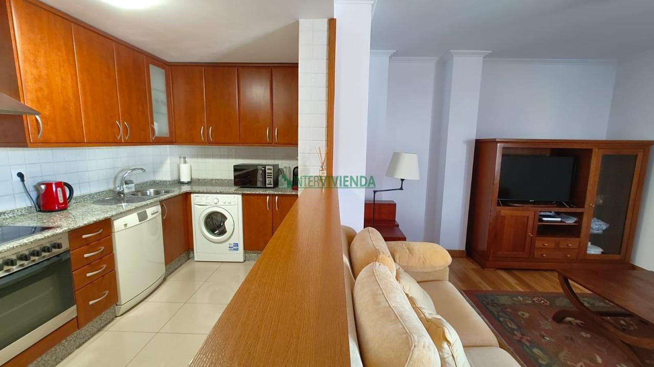 Vista exterior de Apartament de lloguer en Vigo  amb Calefacció i Moblat
