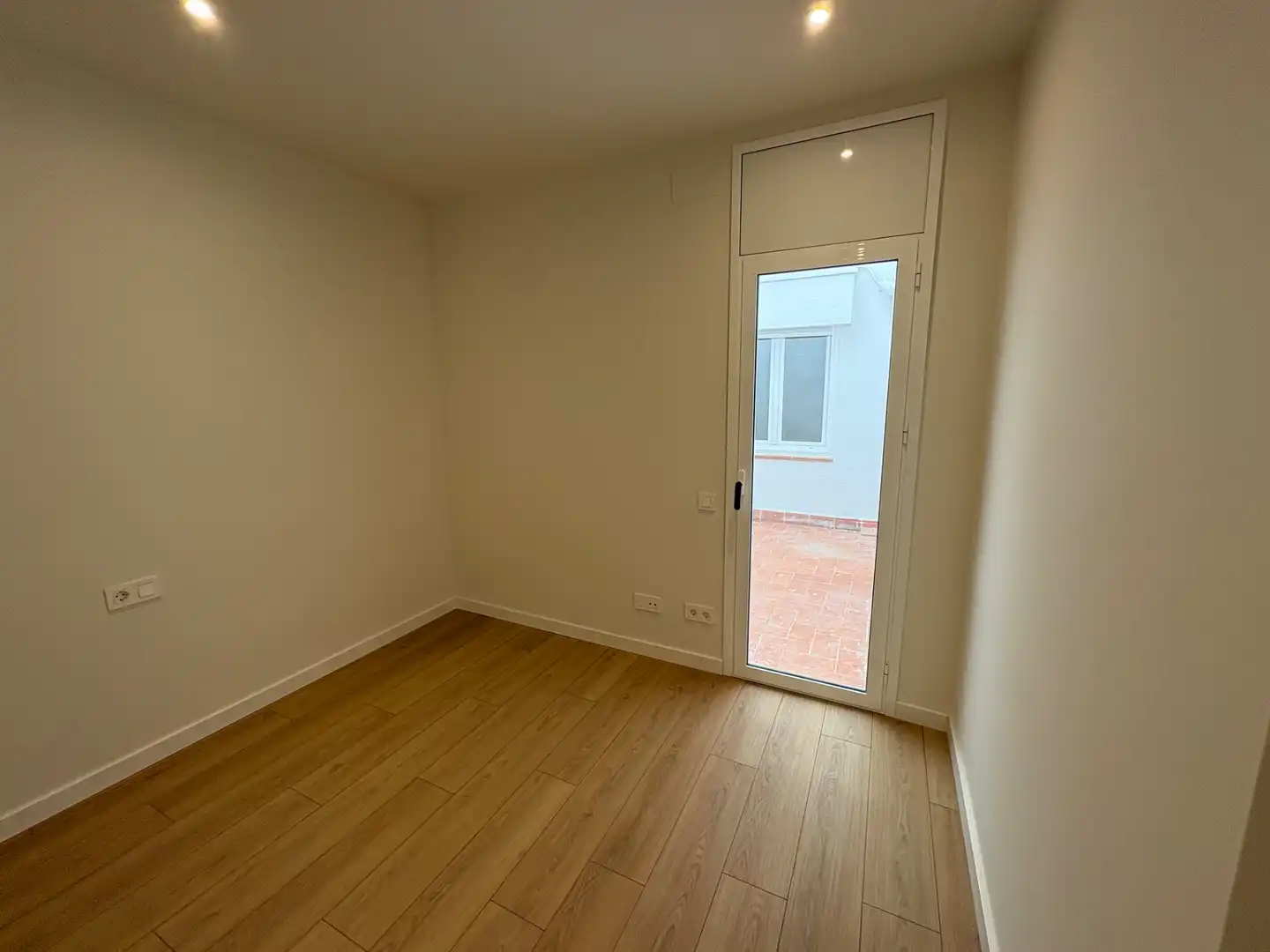 Habitación de Piso en venta en Sabadell con Aire acondicionado, Calefacción y Parquet