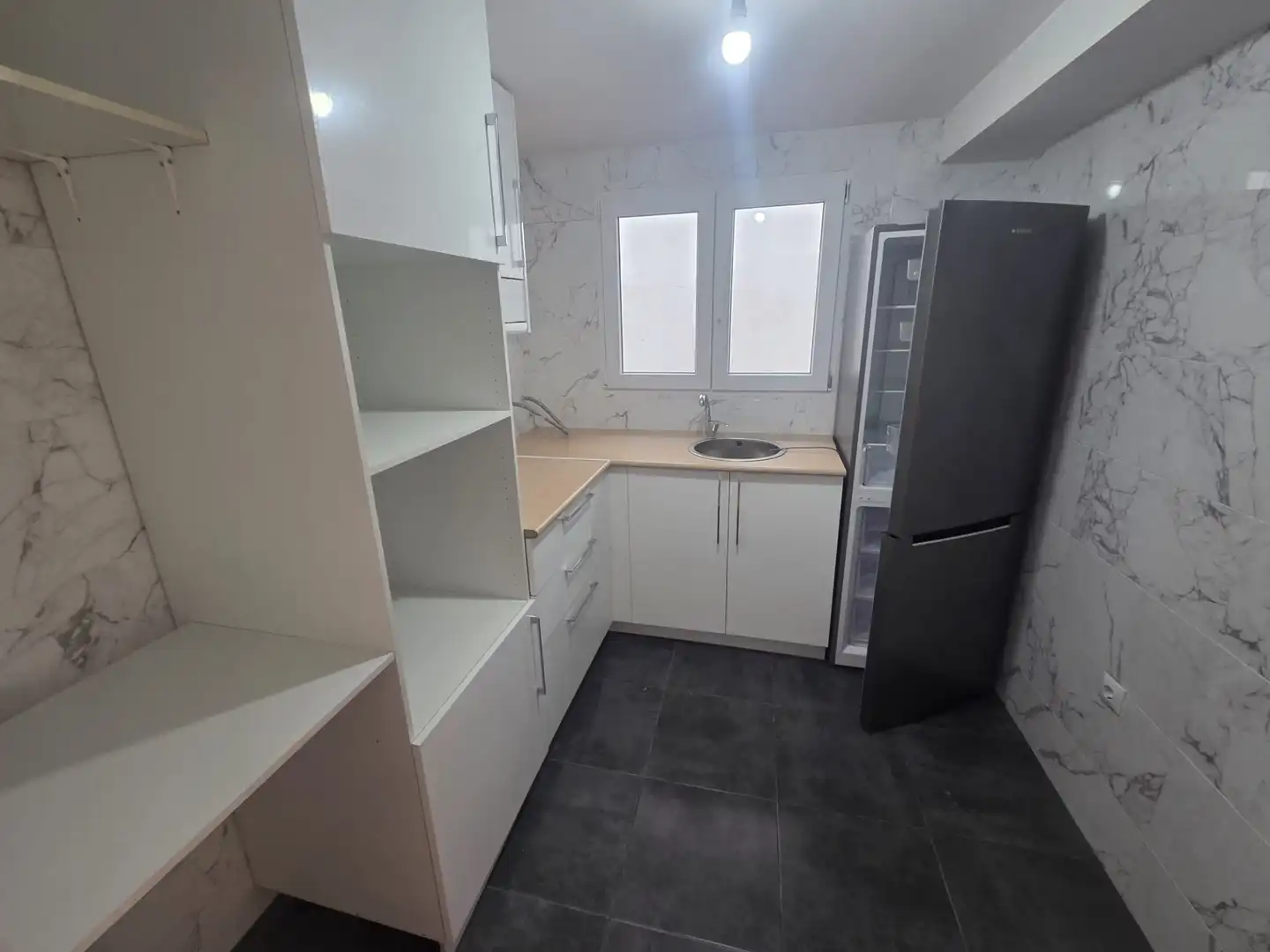 Flat for sale in El Grao, imagen 2
