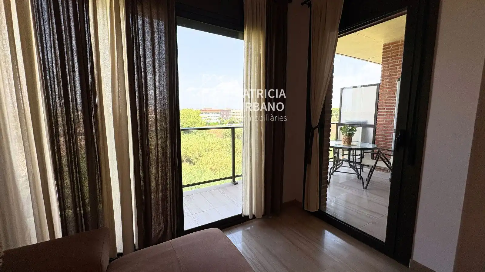 Bedroom of Flat for sale in Cambrils  with Air Conditioner, Heating and Parquet flooring