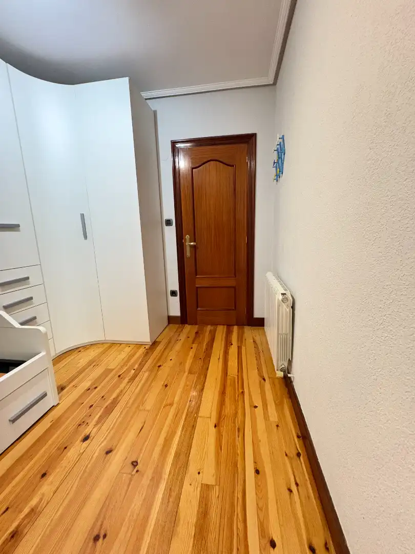 Piso en venta en Zaldibar con Calefacción, Amueblado y Horno