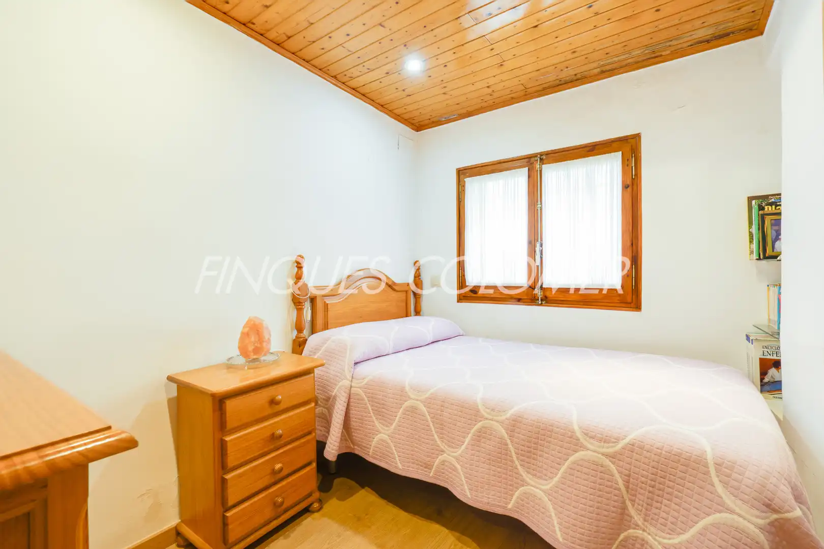 Bedroom of Houses for sale in Rubí  with Air Conditioner, Private garden and Parquet flooring