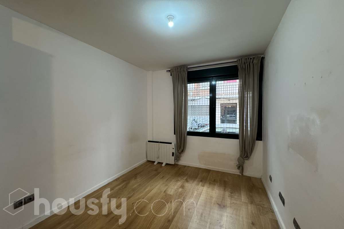 Bedroom of Planta baja to rent in  Madrid Capital  with Air Conditioner, Heating and Parquet flooring